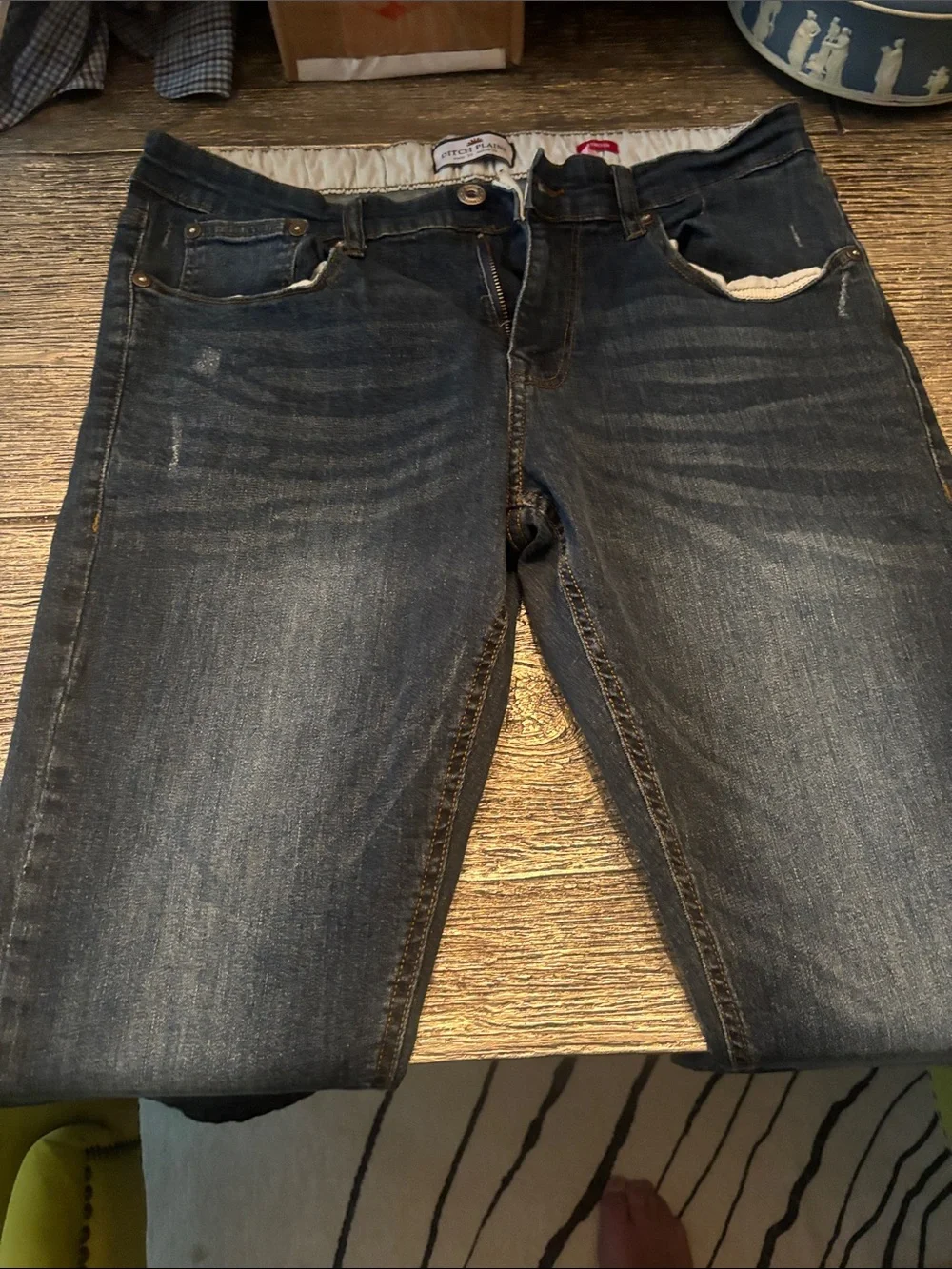 Stitch Plains  Dark Blue Straight Jeans 34/30
